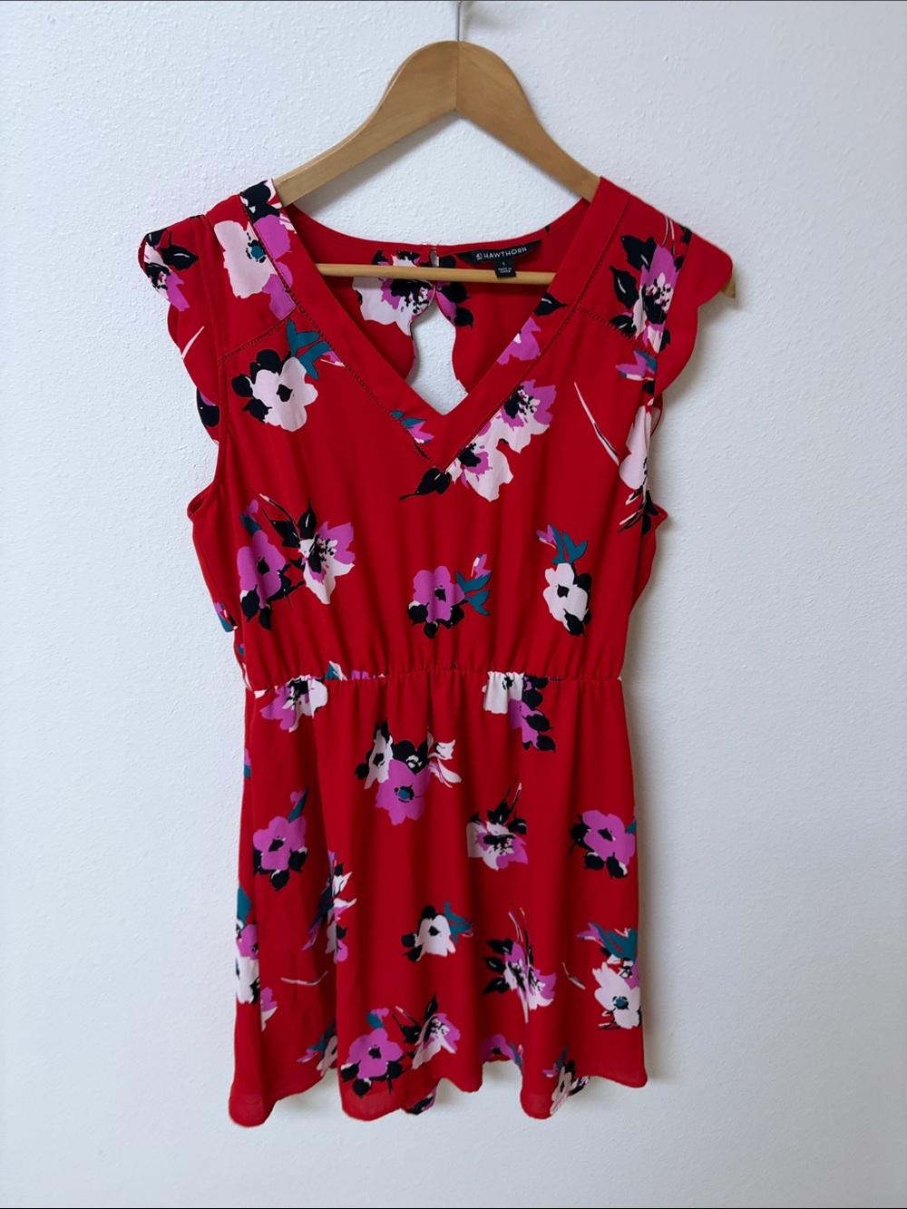41 Hawthorn Red Floral V-Neck Dress women’s size L